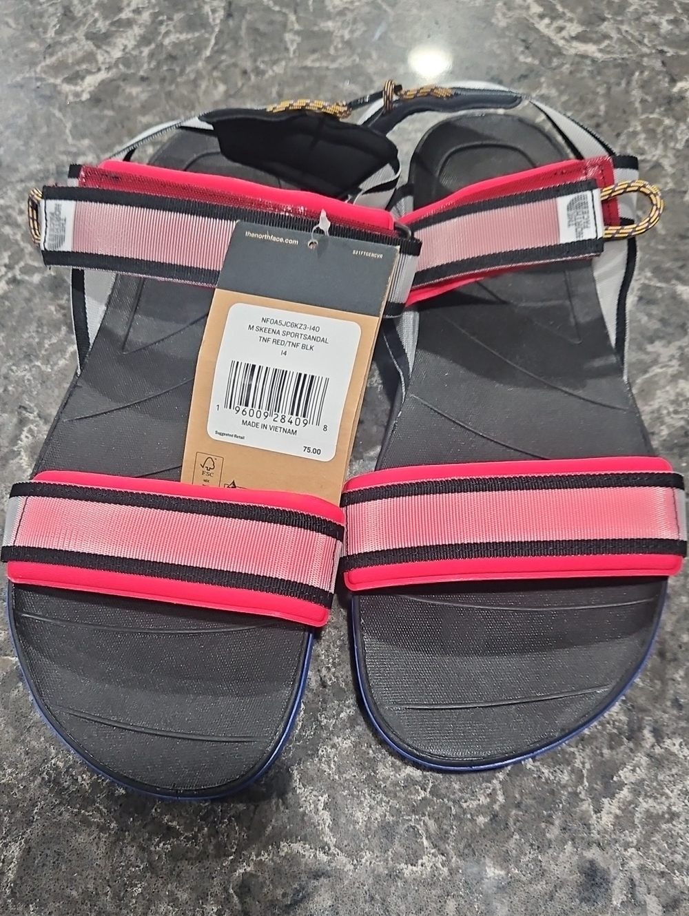 New The North Face Red and Black Mens Size 14 Adjustable Sandals